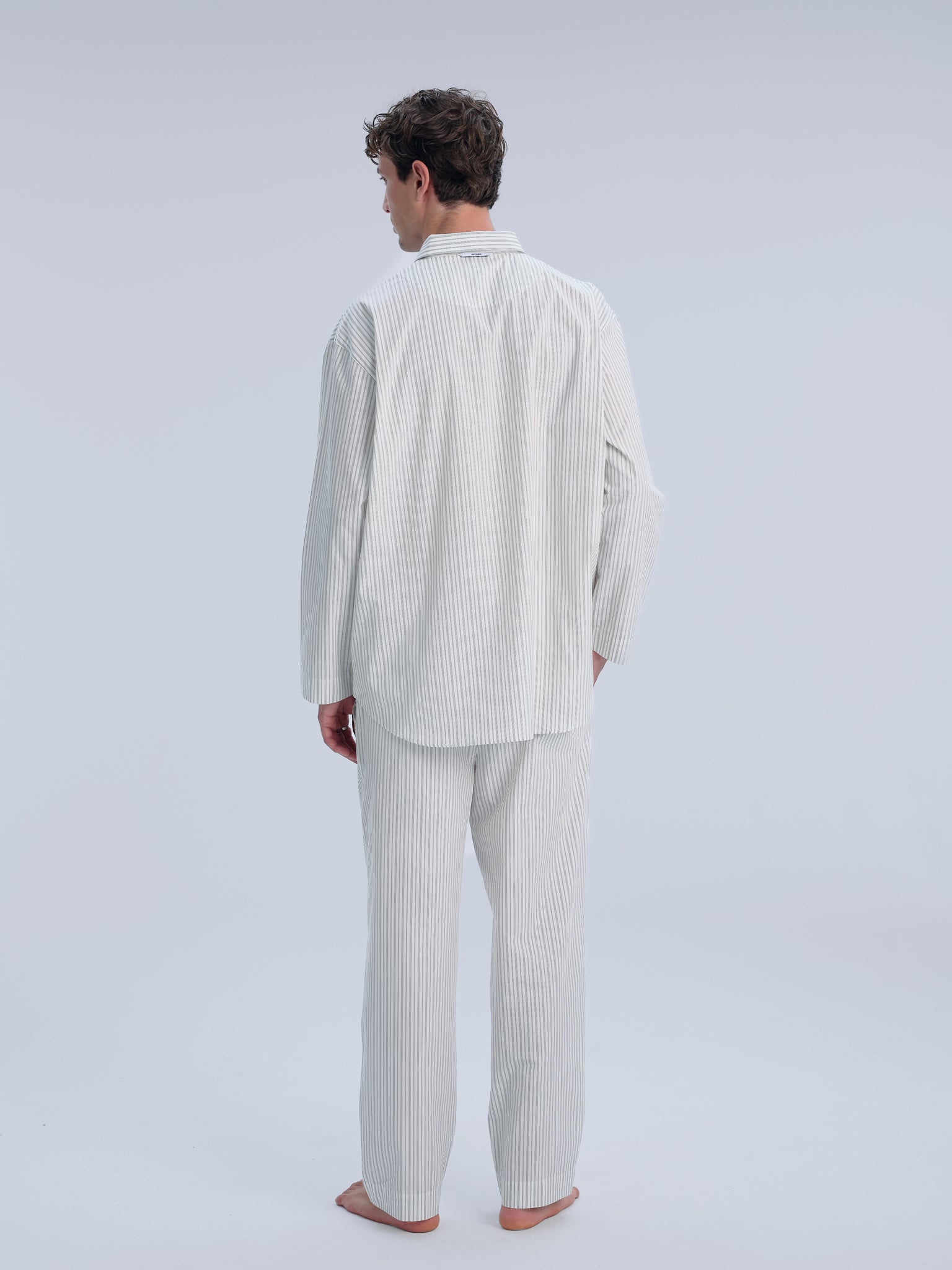 Pyjamahose - olive cream pinstripe