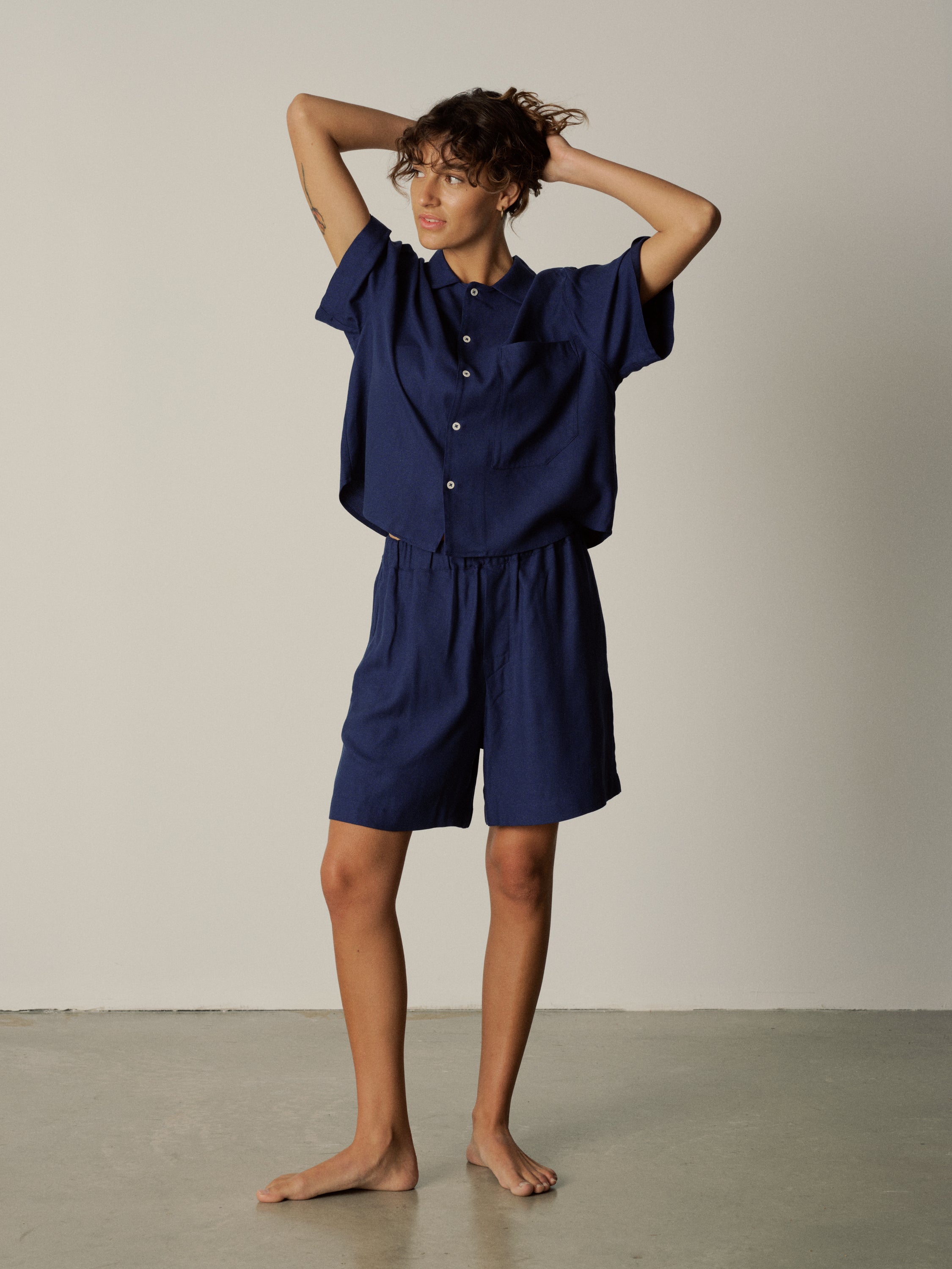 Pyjama Set (Cropped Shirt + Shorts) - deep sea blue