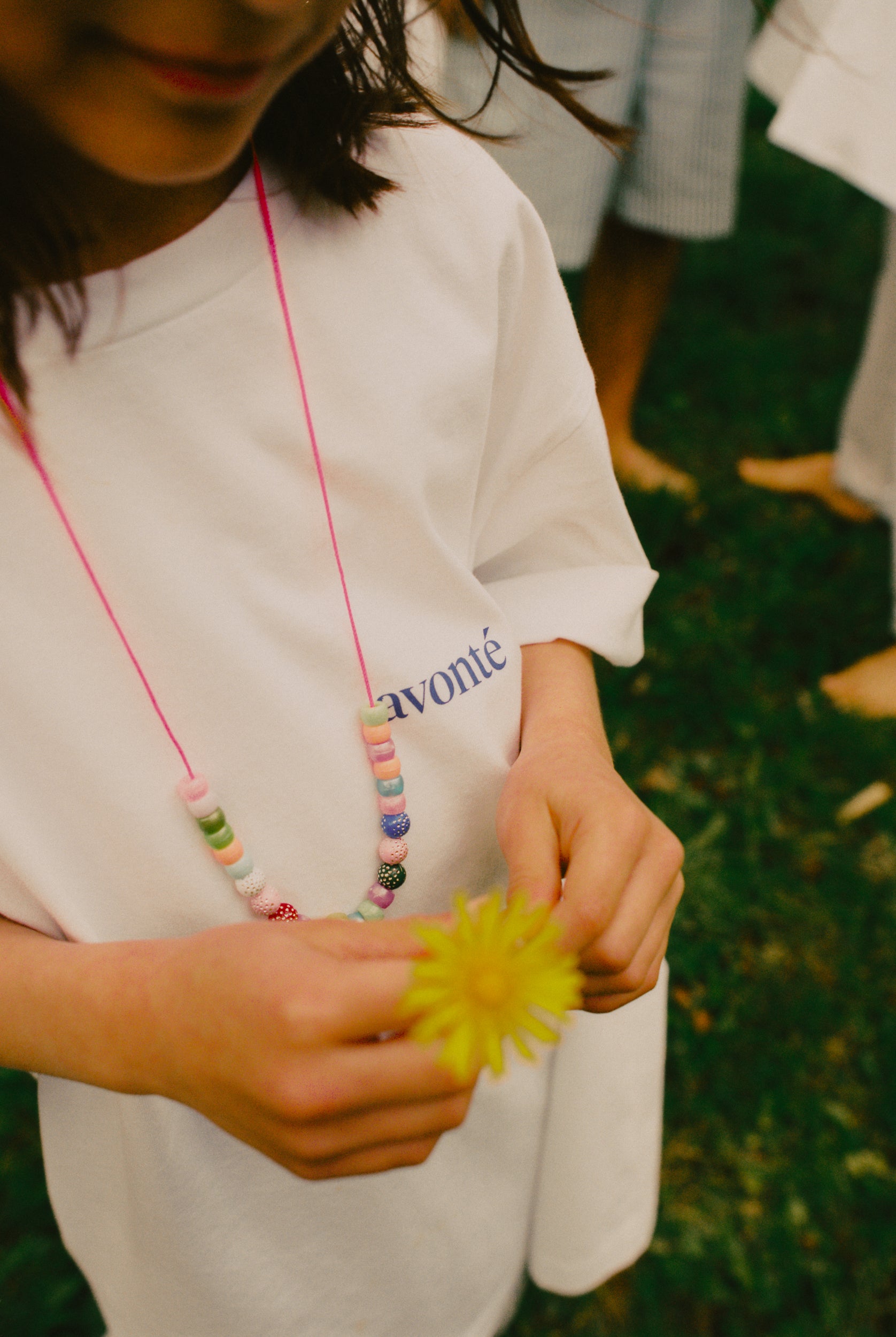 avonte-Summer-2024_sustainable sleepwear_Tshirt Home_flower_credits Niren Mahajan.jpg