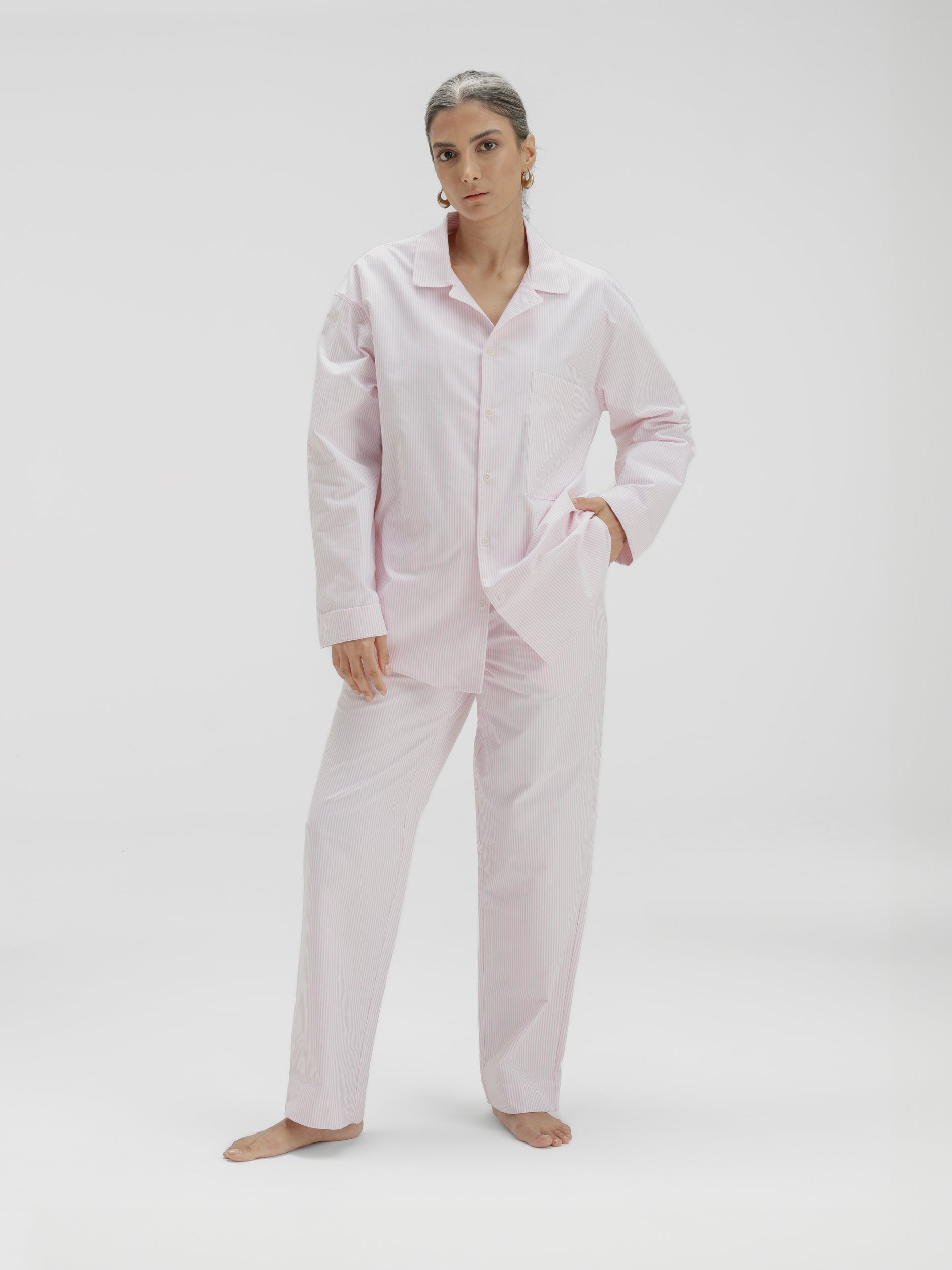 avonte_sustainable_sleepwear_pyjama_rosecloud_stripe_front_nirenmahajan